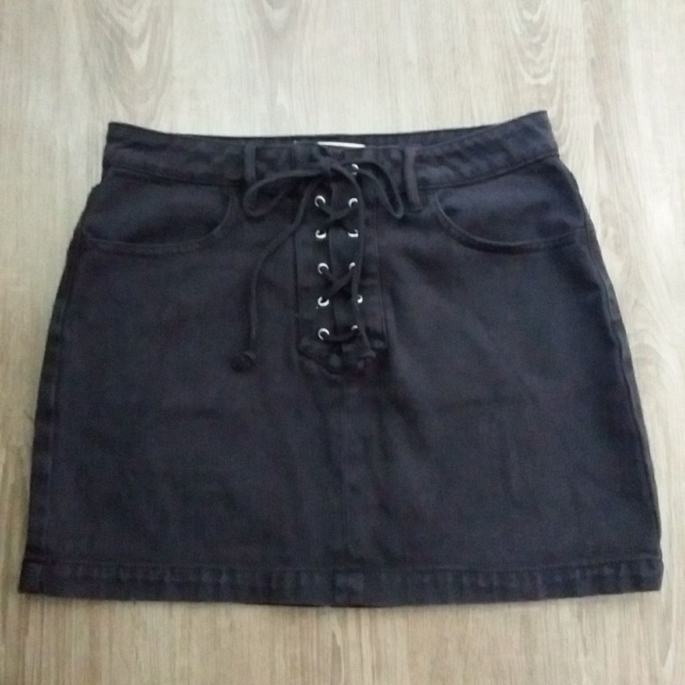 PacSun Black Denim Skirt. Size 26. No Flaws. String Tie